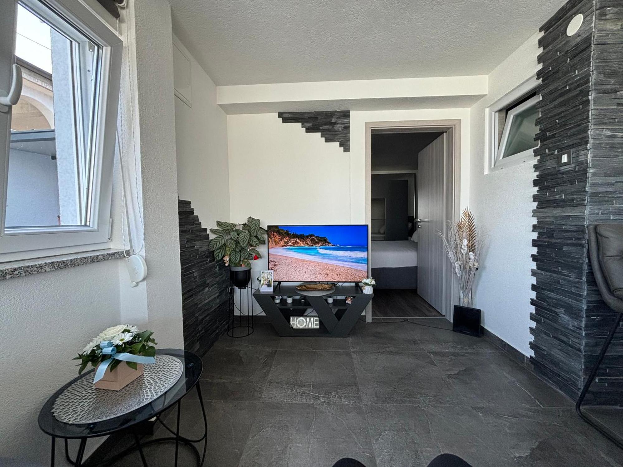 Studio Apartman "Valentina" Senj  Phòng bức ảnh